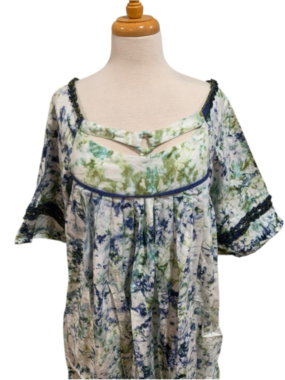 Vntg 70’s handmade tie dye elbow sleeve house dress w/huge sweep sz L - Picture 2 of 8